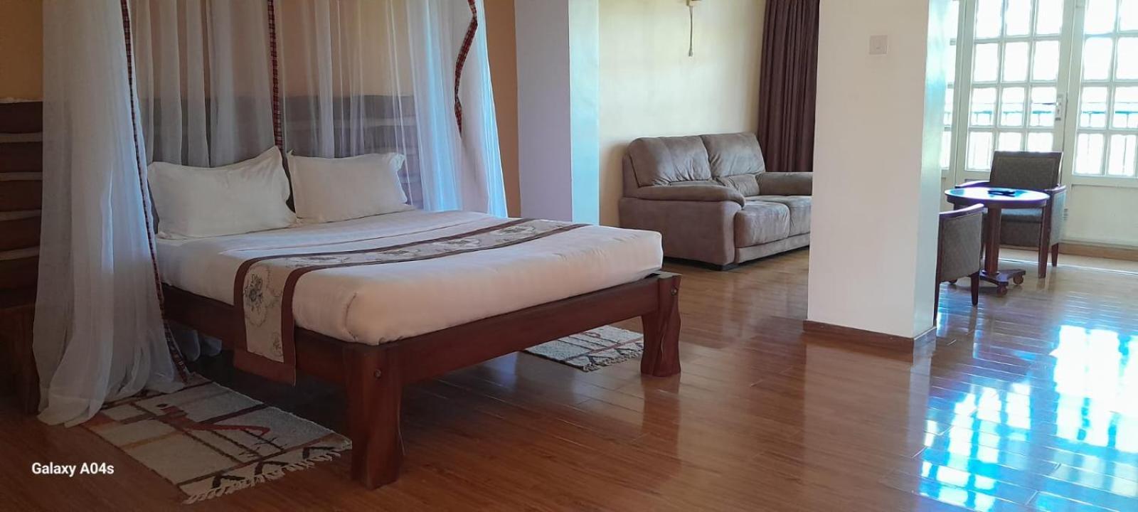 Esikar Gardens Hotel Narok Eksteriør billede